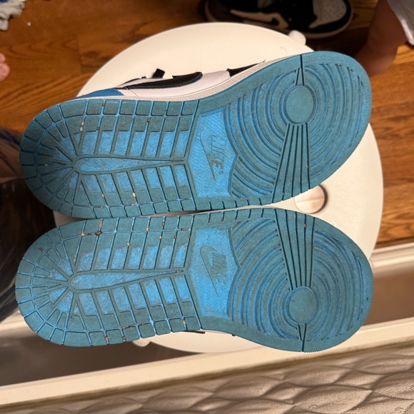 Jordan 1 low powder blue size 9 men - Picture 4 of 4